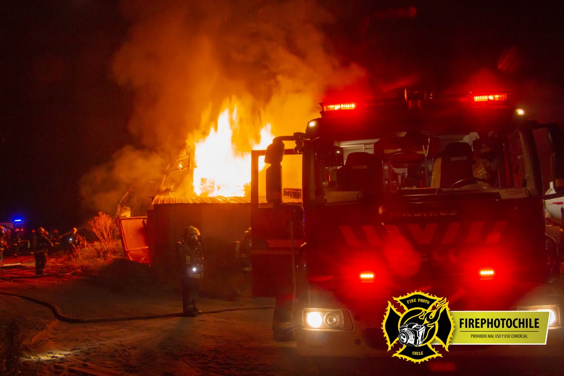 BOMBEROS… CHICOS BUENOS